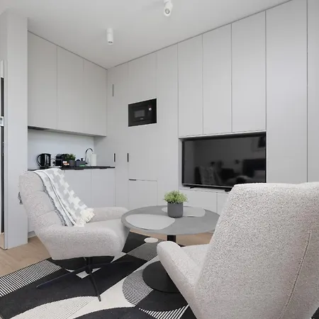 Apartment Exclusive And Modern In With Air Conditioning And Desk By Renters Prestige